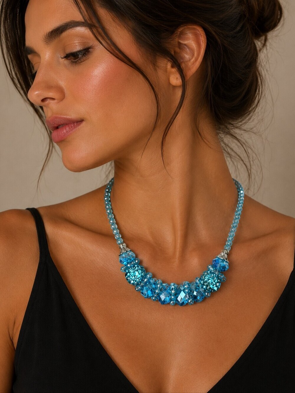 VTG Aqua Crystal Rhinestone Beaded Necklace